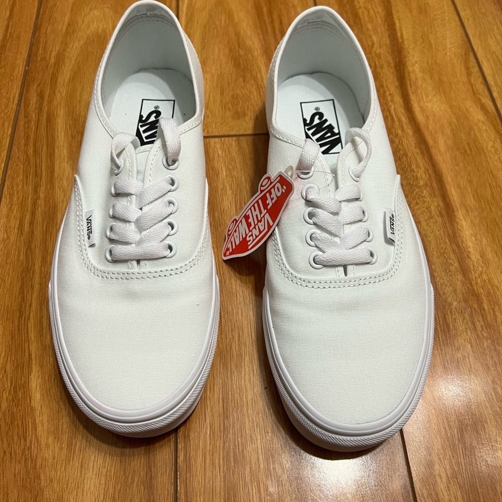 Vans Authentic Skate Shoe - True White